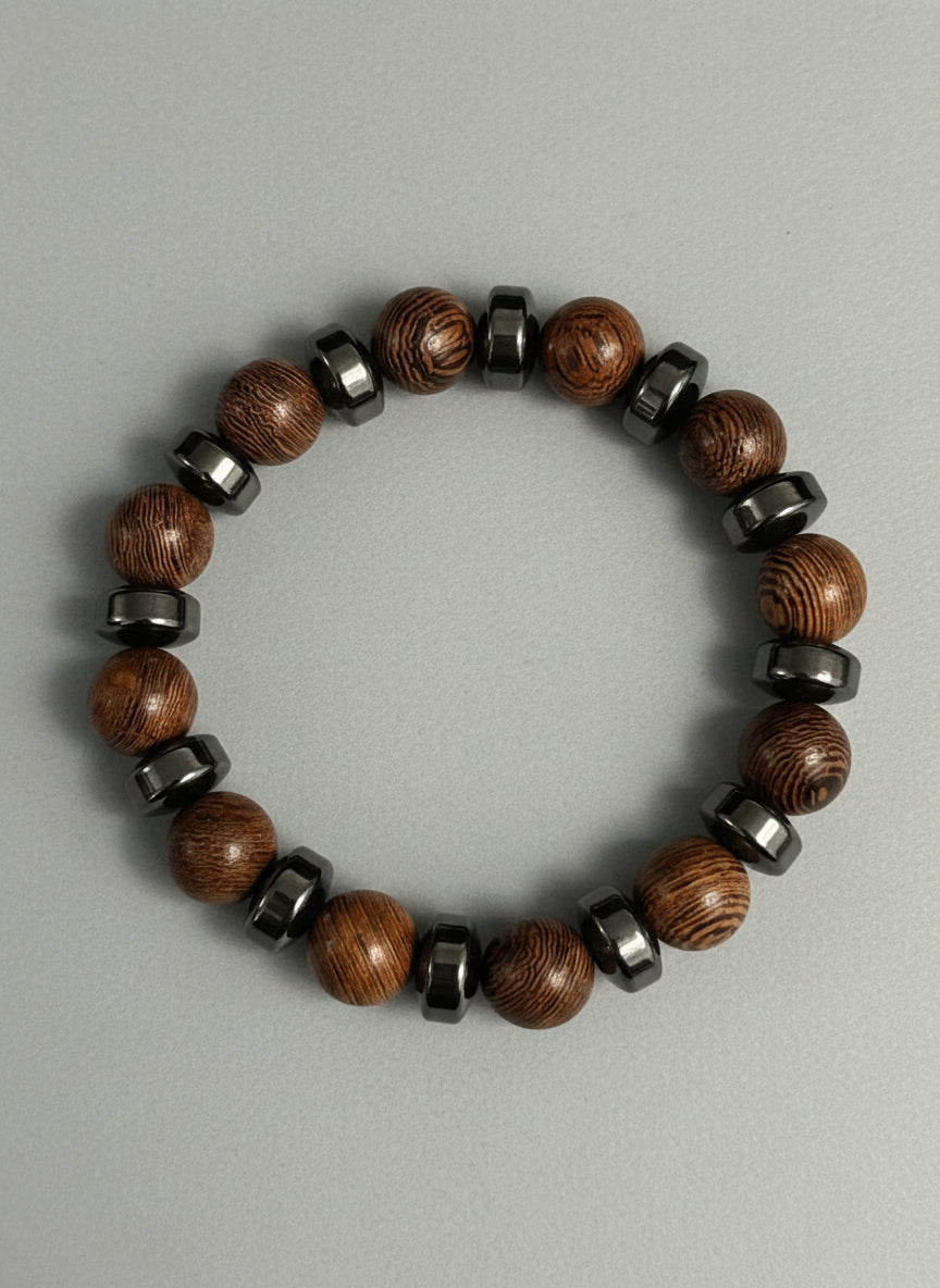 Wooden Bead with Hematite spacer 10mm 